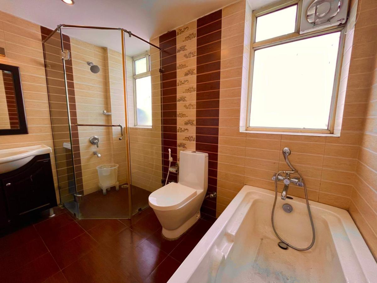 Hotel Reo Twist, Haridwār Esterno foto