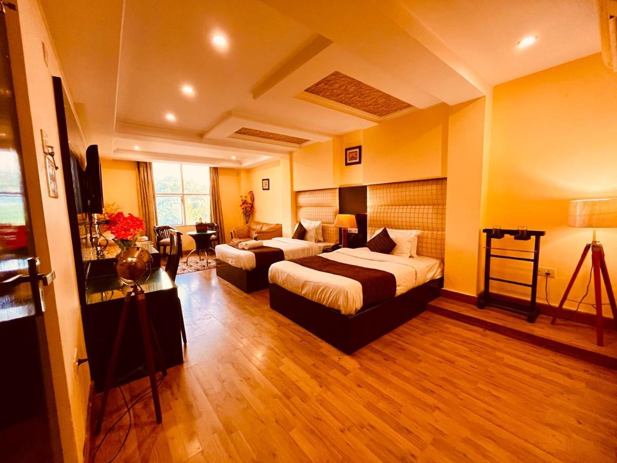 Hotel Reo Twist, Haridwār Esterno foto