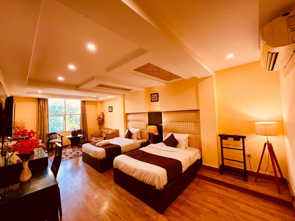Hotel Reo Twist, Haridwār Esterno foto