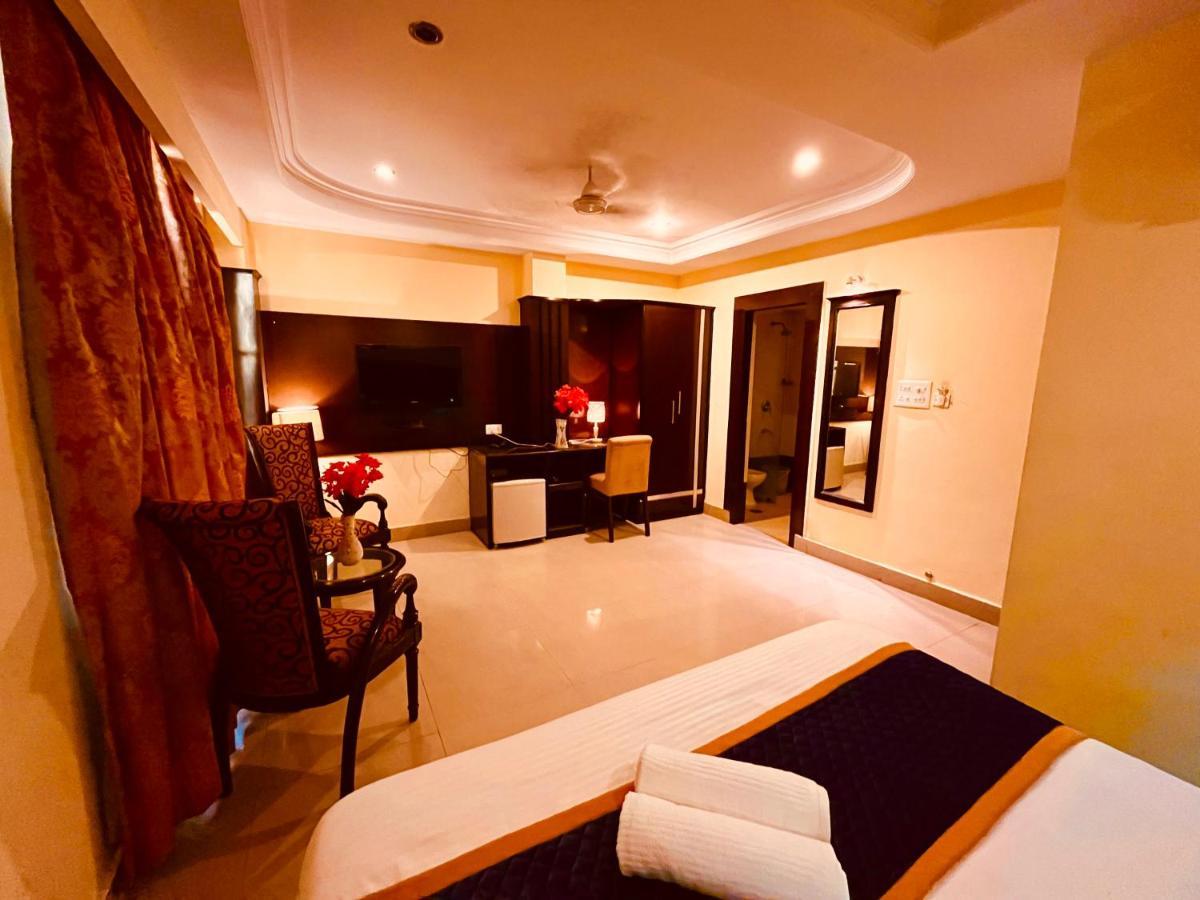 Hotel Reo Twist, Haridwār Esterno foto