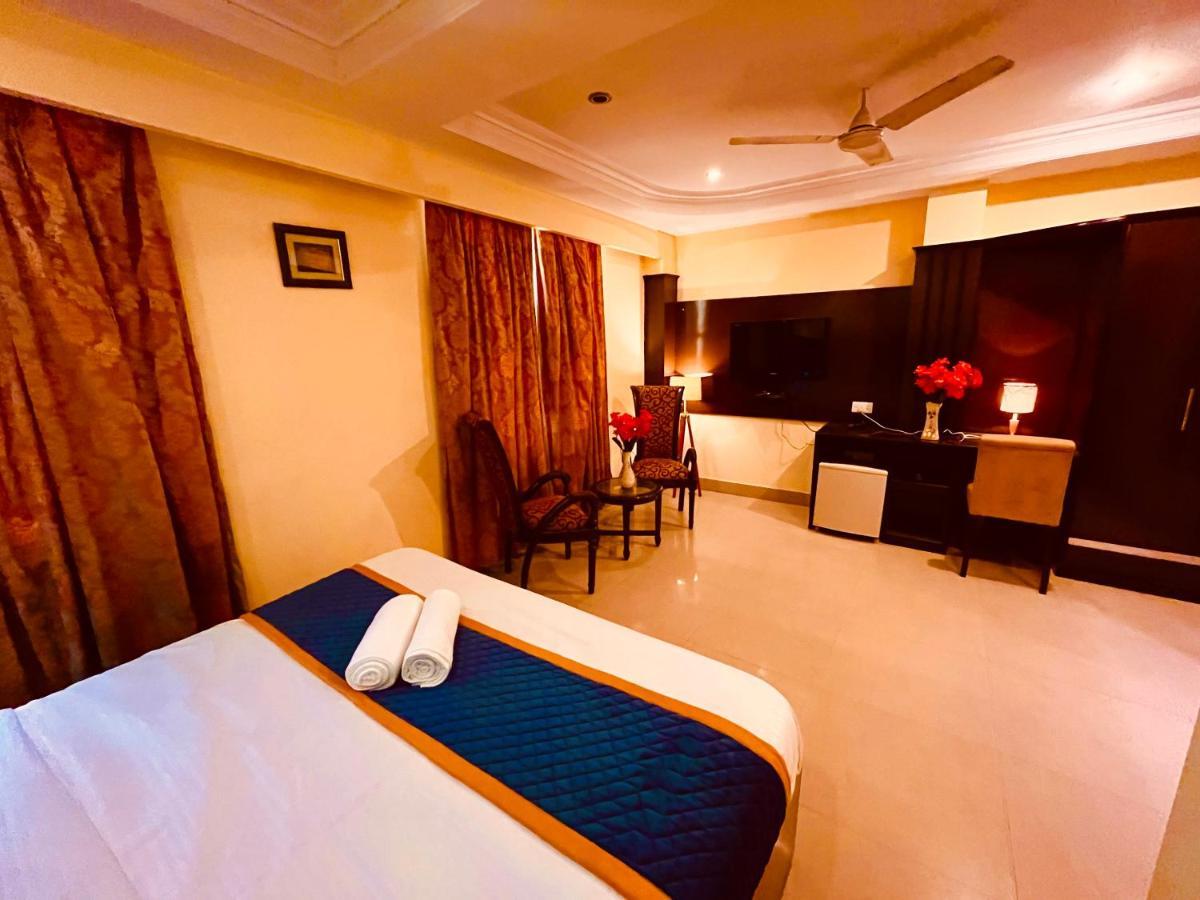 Hotel Reo Twist, Haridwār Esterno foto